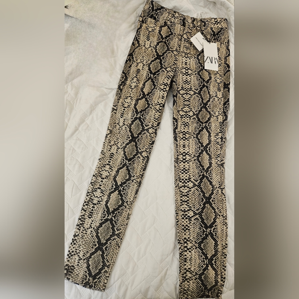 ZARA High Waist Snake Print Skinny Psnts Size 4